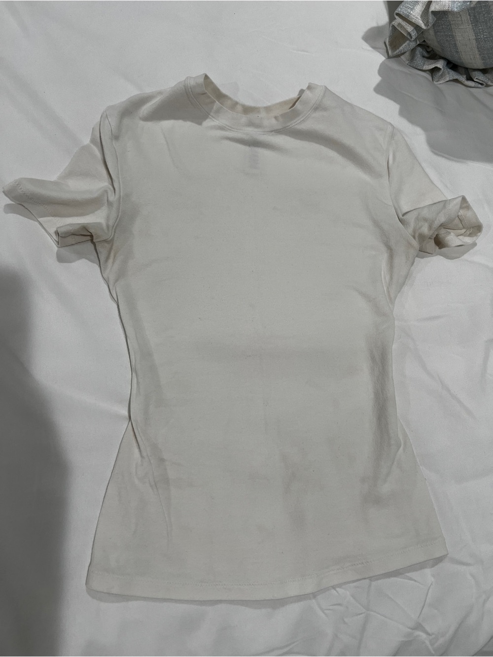 SKIMS Off-White Short Sleeve Crewneck Top
